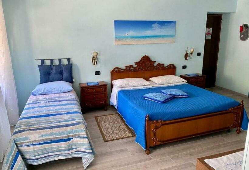 Семейный Номер, Bed & Breakfast Marietta