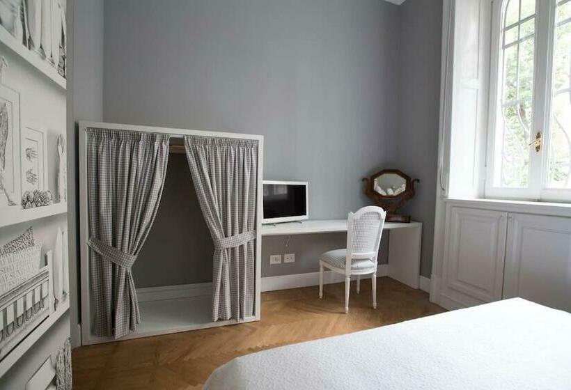 اتاق لوکس, B&b La Foresteria