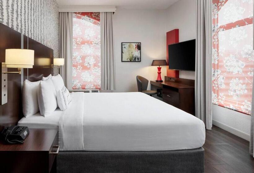 带大床的标准间, Fairfield Inn & Suites By Marriott Washington Downtown