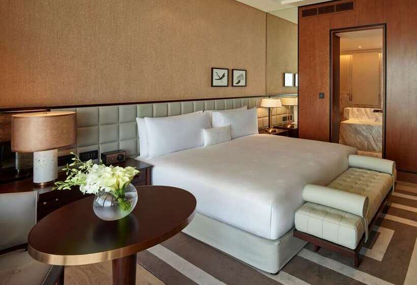 Номер Стандарт, Hilton London Paddington