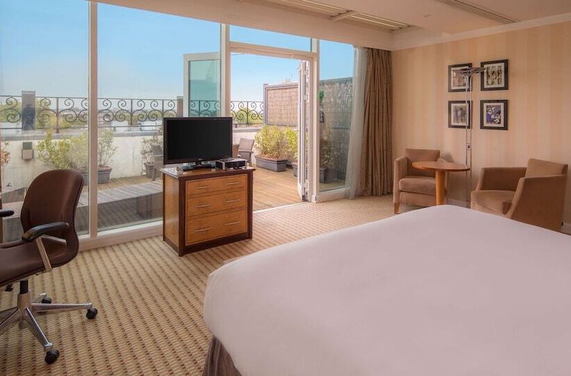 Люкс Кровать Кинг, Hilton London Paddington