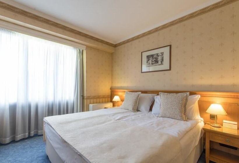 Номер Стандарт, Downtown   Top Location In The Heart Of Sofia City