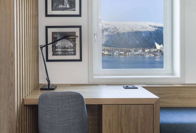 스탠다드 룸 바다 전망, Radisson Blu Hotel Tromsø