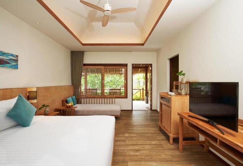 Бунгало Deluxe, Saii Phi Phi Island Village