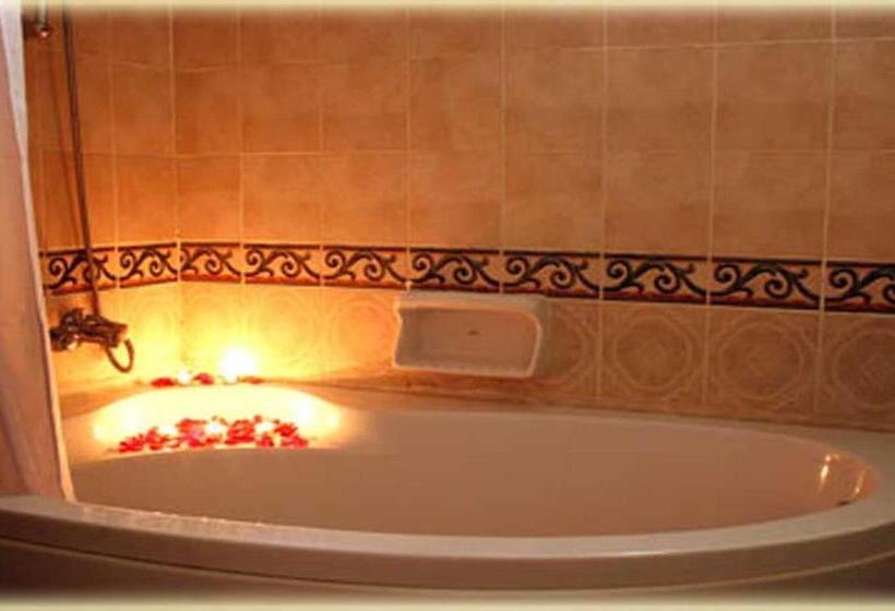اتاق استاندارد, Seti Abu Simbel Lake Resort