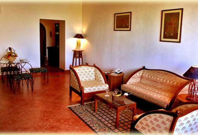 سوئیت پرزیدنت, Seti Abu Simbel Lake Resort