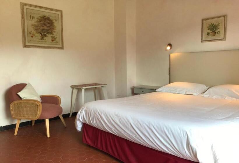 Номер Стандарт Вид на Сад, Golf Club D'uzes