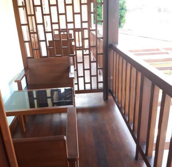 디럭스 룸, Villa Chitchareune 2