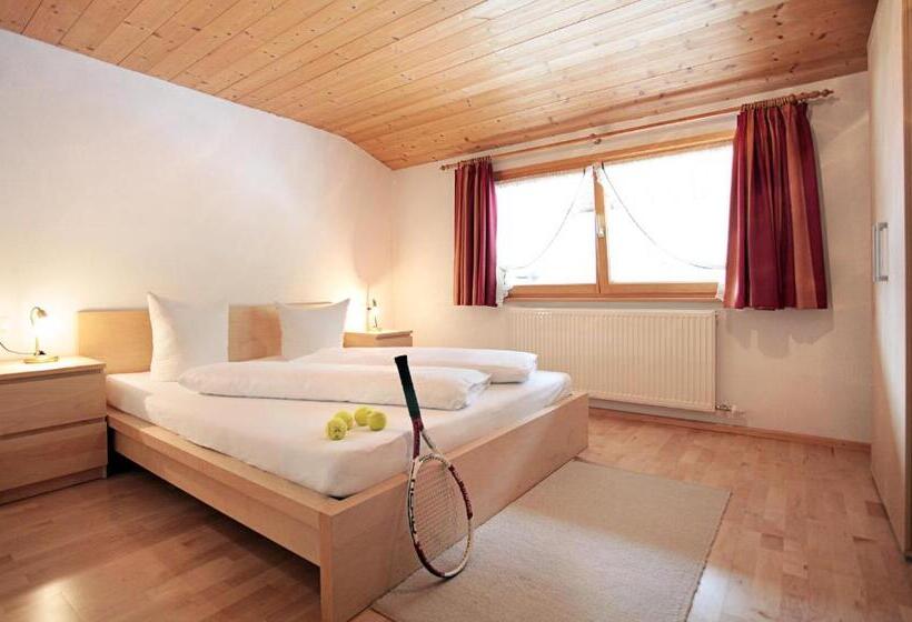 Апартаменты 3 Спальни, Bergkristall