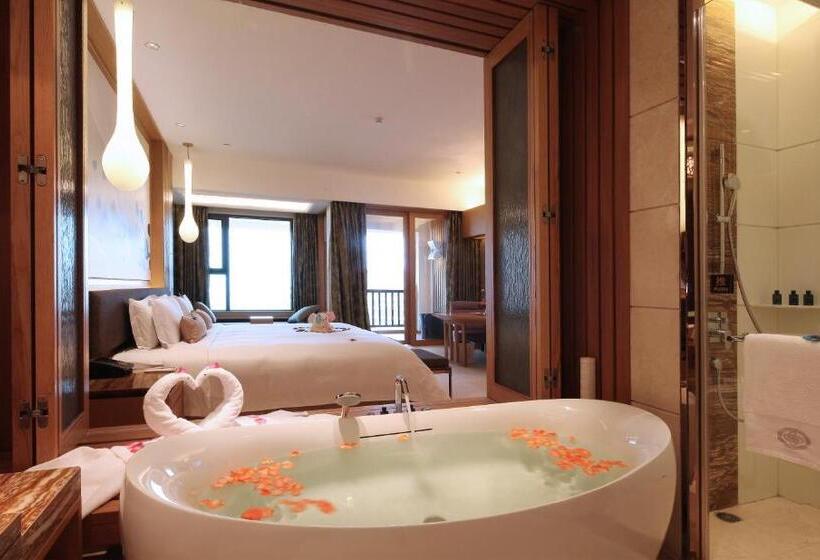 اتاق پرمیوم, Huidong Regal Palace Resort