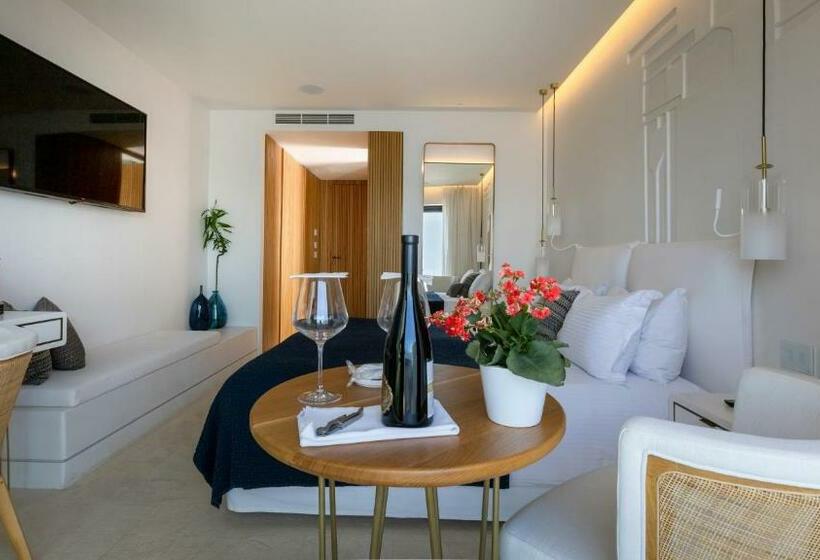 Номер Deluxe Вид на Море, The Island Concept Luxury Boutique Hotel Heated Pool