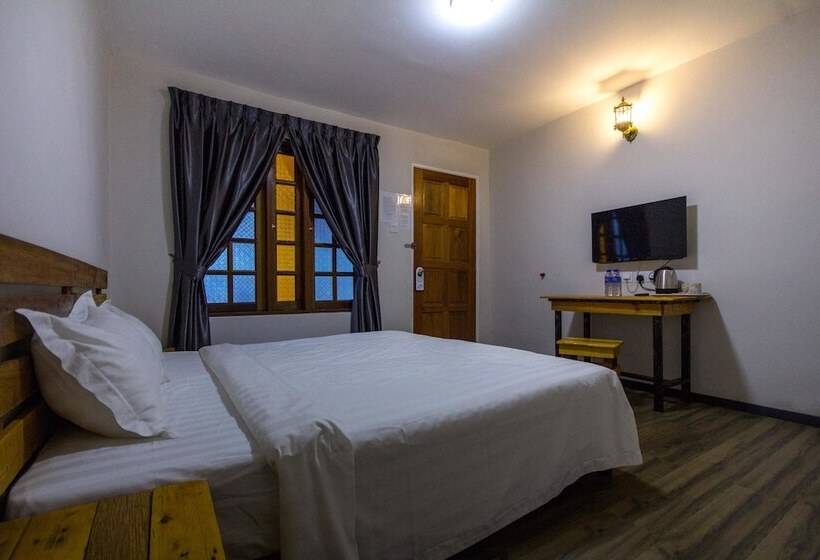 اتاق لوکس, Kea Garden Guest House
