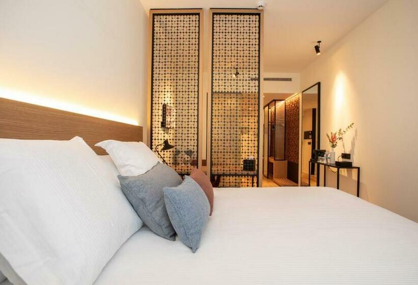 Номер Deluxe, Paxton Barcelona