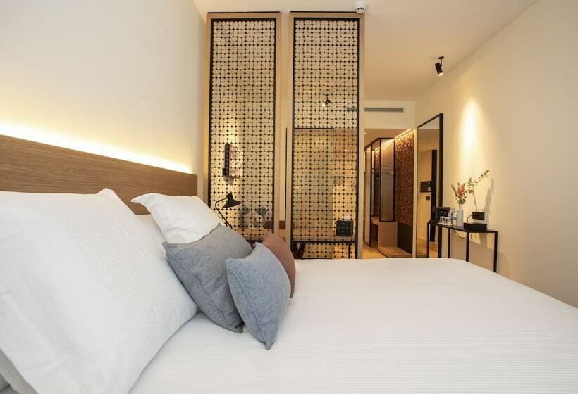 Номер Deluxe, Paxton Barcelona