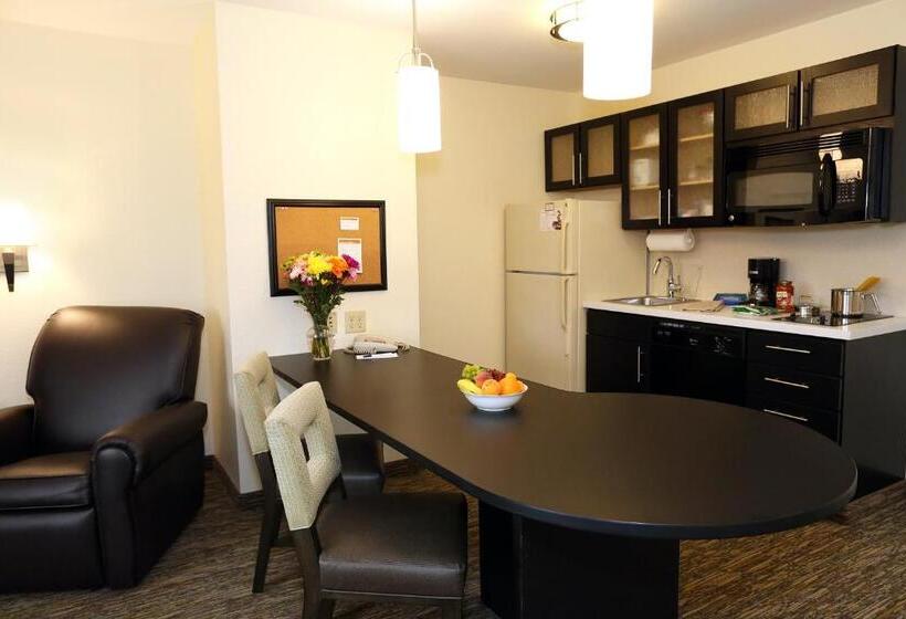 套房, Candlewood Suites East Lansing, An Ihg