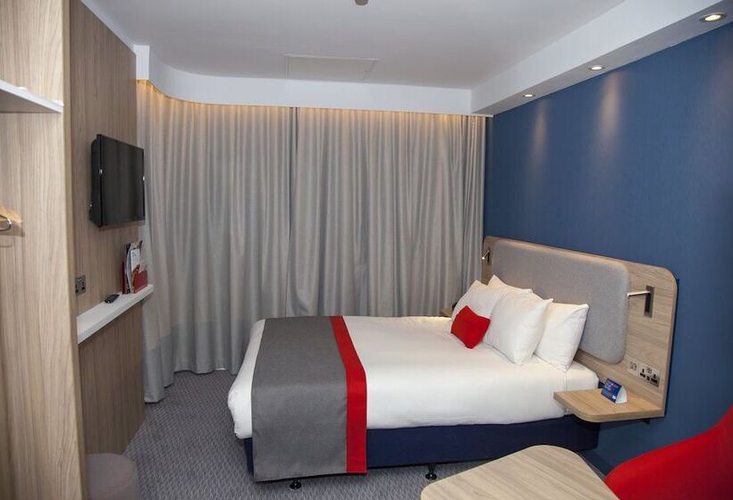 适合残疾人使用的标准间, Holiday Inn Express Cardiff Bay, An Ihg