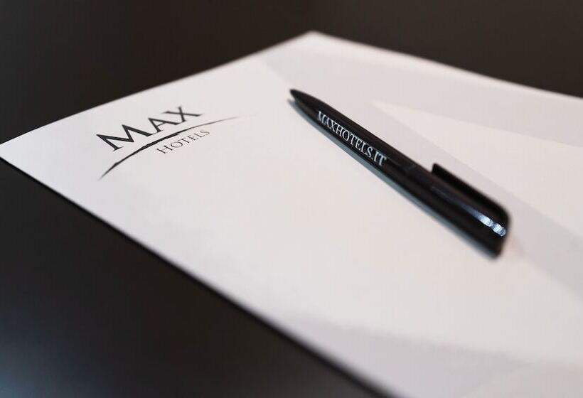 Familienzimmer, Max Hotel Livorno