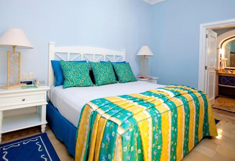 Люкс Повышенной Комфортности, Pueblo Bonito Emerald Bay Resort & Spa   All Inclusive