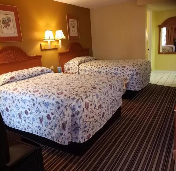 带2个双人床的标准工作室, Rodeway Inn Mount Laurel Hwy 73