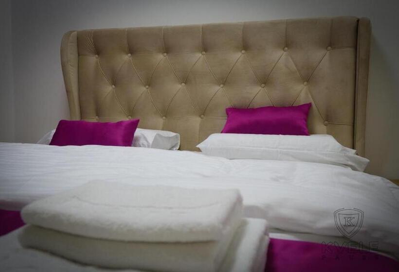 اتاق لوکس, Motel Kvele
