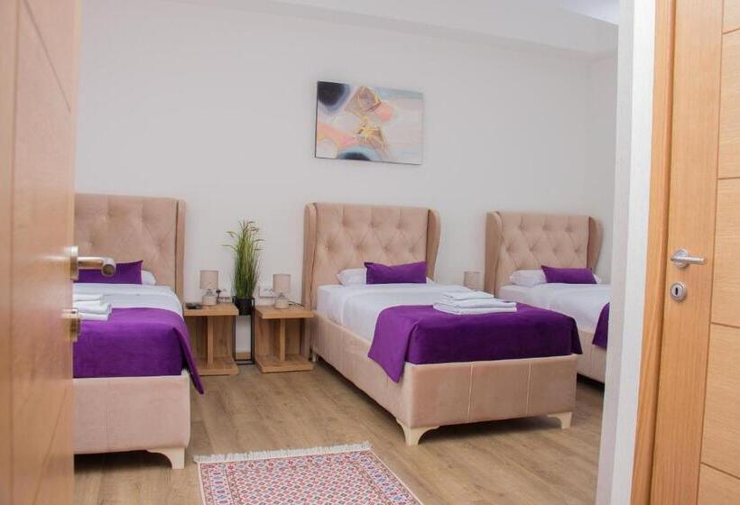 اتاق سوپریور سه تخته, Motel Kvele