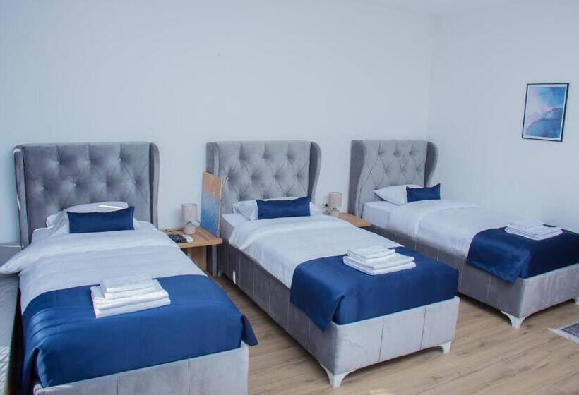 اتاق لوکس سه تخته, Motel Kvele