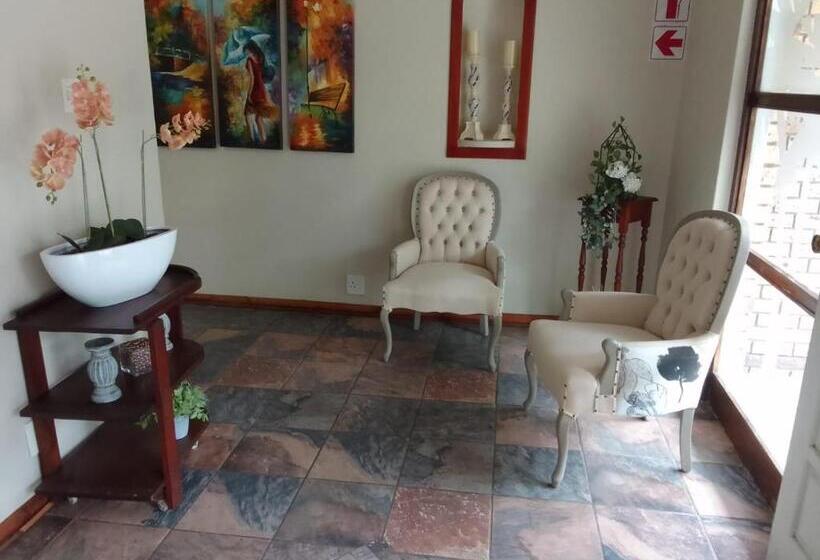 Номер Стандарт, Palms Lodge