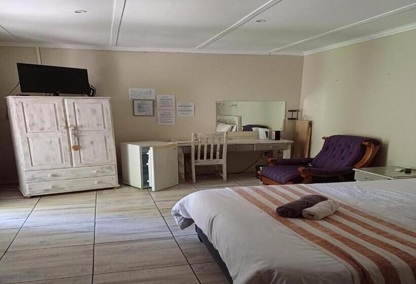 Номер Стандарт, Palms Lodge