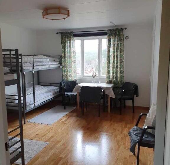 패밀리 룸, Hestra Guesthouse