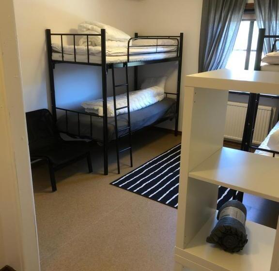 4인용 스탠다드 룸, Hestra Guesthouse