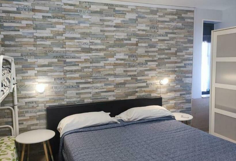 Номер Deluxe, La Villa Franca Pompeii