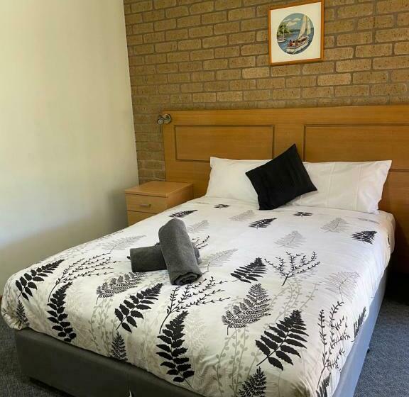 Номер Стандарт, Darling Junction Motor Inn