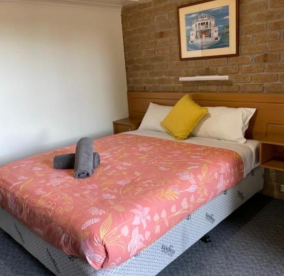 Номер Стандарт, Darling Junction Motor Inn