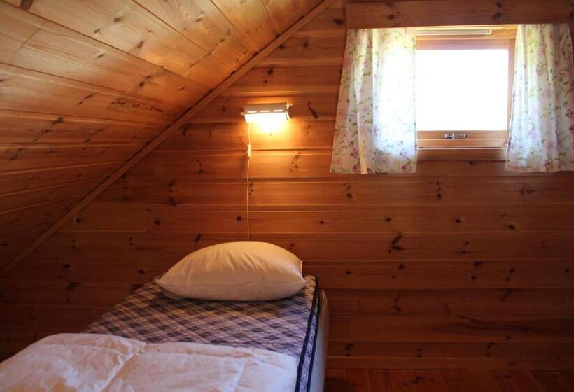 Дом 1 Спальня, Camp åpta