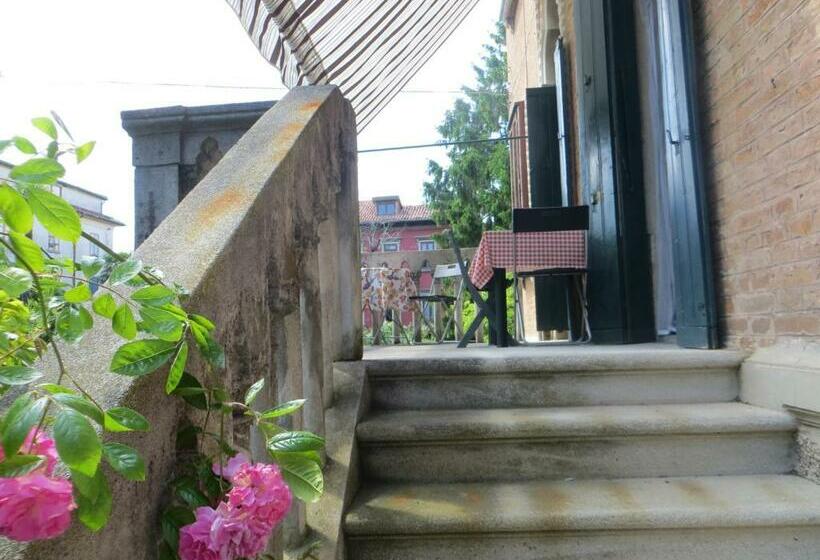 اتاق استاندارد سه نفره, Villa Elisabetta