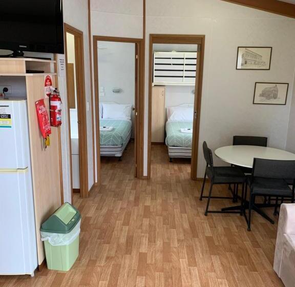 Family Suite, Tatura Cabin & Caravan Park