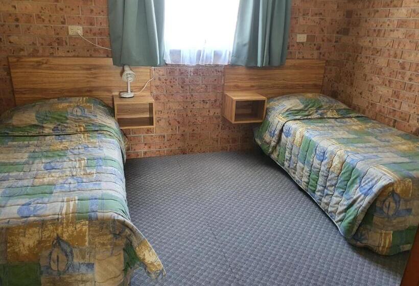 家庭间, Alyn Motel