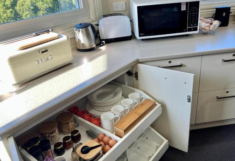 带海景的复工套房, Llarrinda Bed & Breakfast