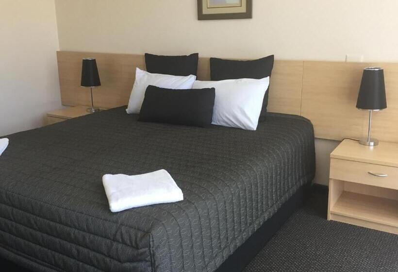 Номер Классика Кровать Кинг, City Centre Motel Kempsey