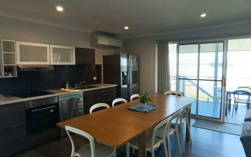 Дом 4 Спальни, Dungowan Holiday Accommodation