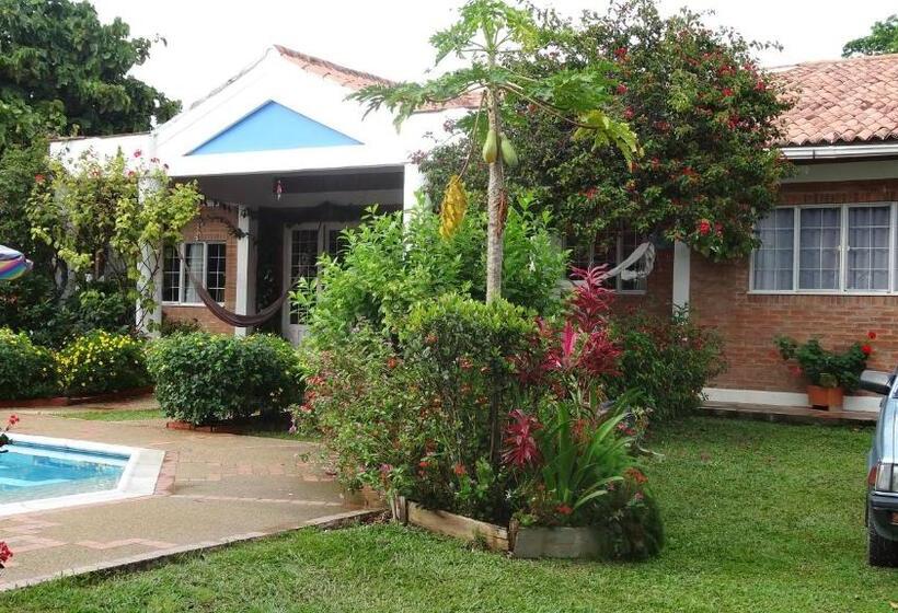 4间卧室的房子, Finca El Ensueño