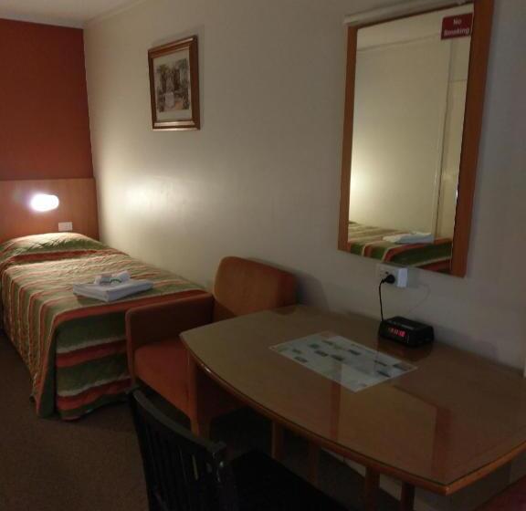 Номер Стандарт Индивидуальный, Motel Monaco