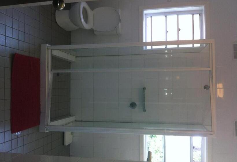 Четырехместный Номер Стандарт, Guesthouse 83