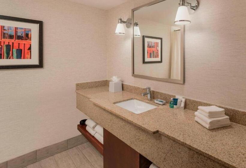 Номер Стандарт 2 Двуспальные Кровати, Four Points By Sheraton Boston Logan Airport Revere