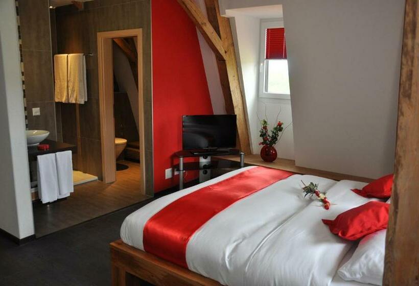 Номер Стандарт, Le Relais Du Château Monney