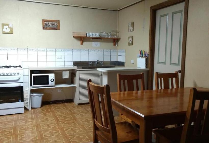 오두막, Fernleigh Accommodation