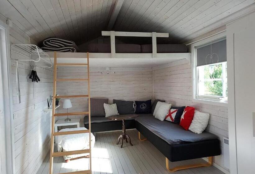 Дом 1 Спальня, älgbergets Bed & Breakfast