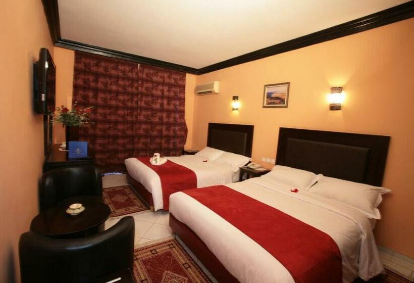 اتاق استاندارد چهار تخته, Imperial Holiday