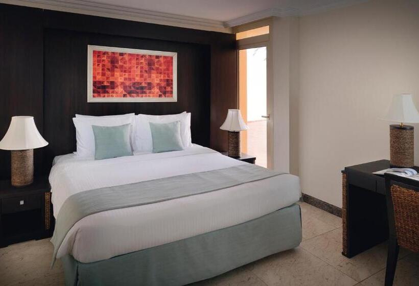 Вилла Deluxe 2 Спальни, Al Nawras Island Resort