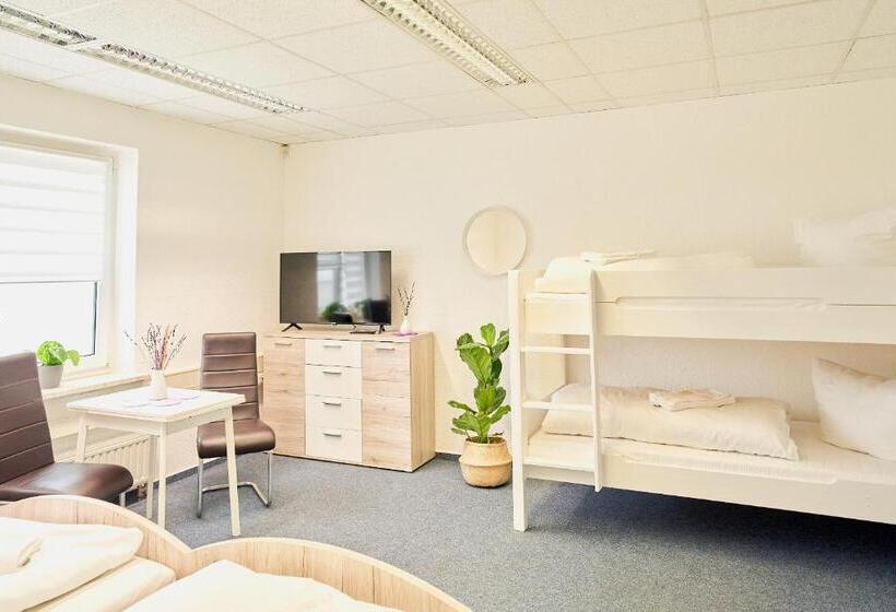 Семейный Номер Совместный Санузел, Landhotel Sonnenhof